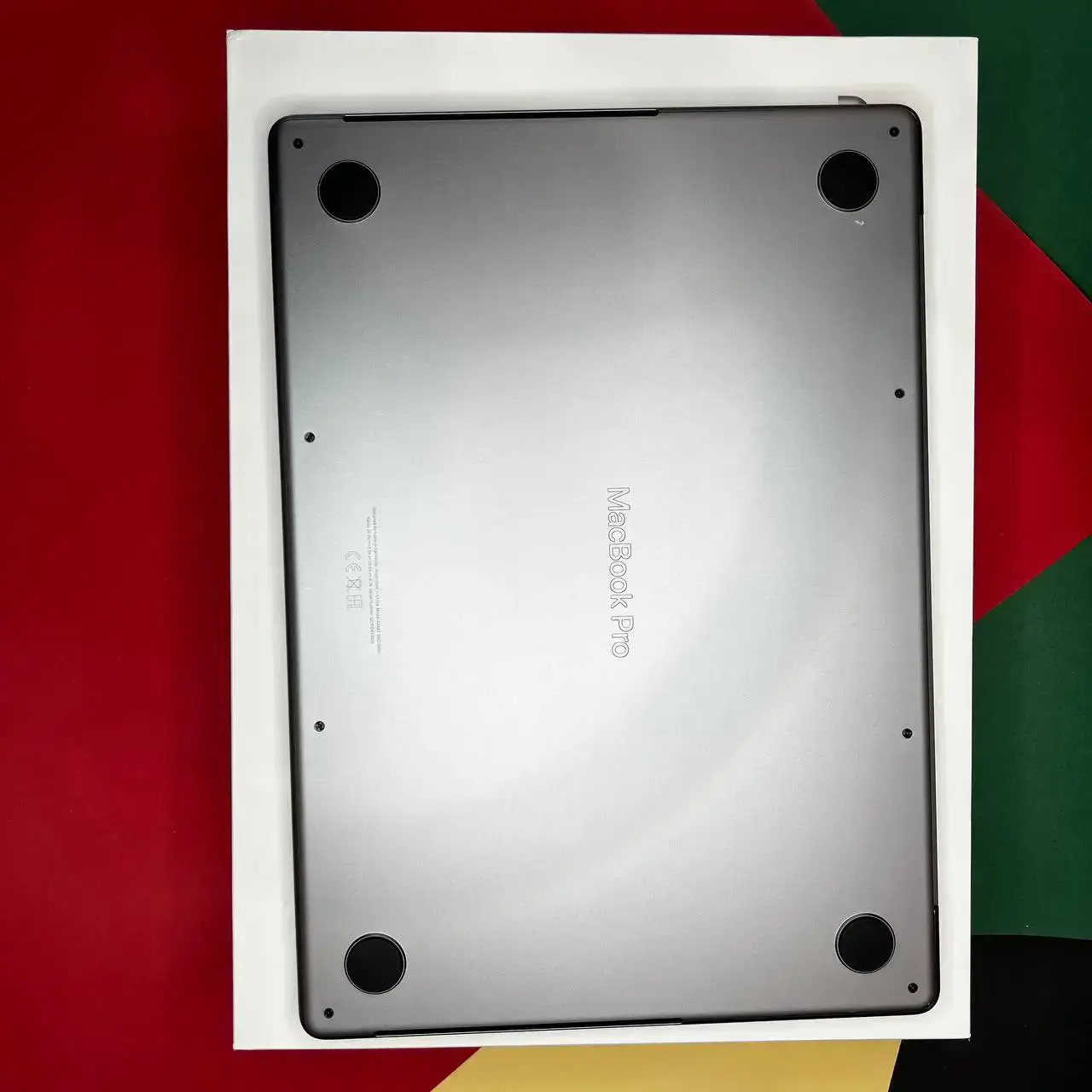 💻 USED MacBook Pro 14" Space Gray (MKGQ3) 2021, (M1 Pro/16GB/1TB SSD) (Стан - 9.5/10. Комплект - повний | гарантія - 1 міс.) - Cycle 176