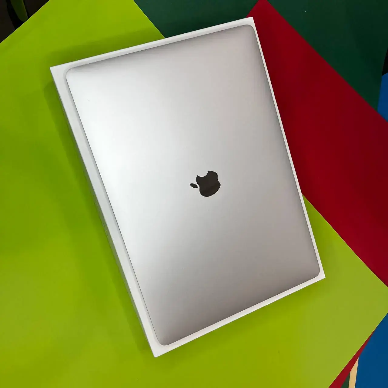 💻 USED MacBook Pro 15" Silver (MLW82) 2016, (i7/16GB/512GB) (Состояние - 8.8/10. Комплект - полное | гарантия - 1 мес.) - Cycle 605