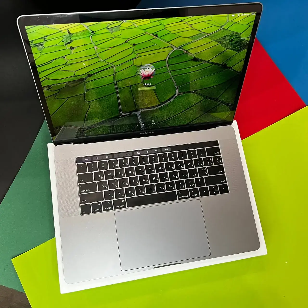 💻 USED MacBook Pro 15" Space Gray (MR932) 2018, (Стан - 9/10. Комплект - MacBook + З.П. | гарантія - 1 міс.) - Cycle 446 (рекомендується заміна)