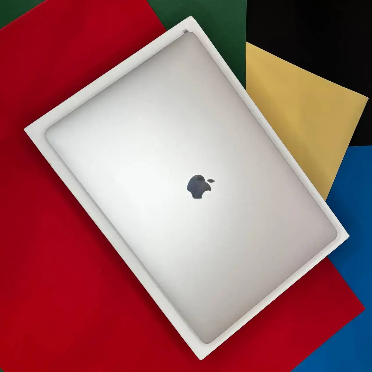 💻 USED MacBook Pro 16" Silver (Z0Y3000HL) 2019, (i9/32GB/1TB/4GB) (Стан - 9/10. Комплект - повний | гарантія - 1 міс.) - Cycle 583