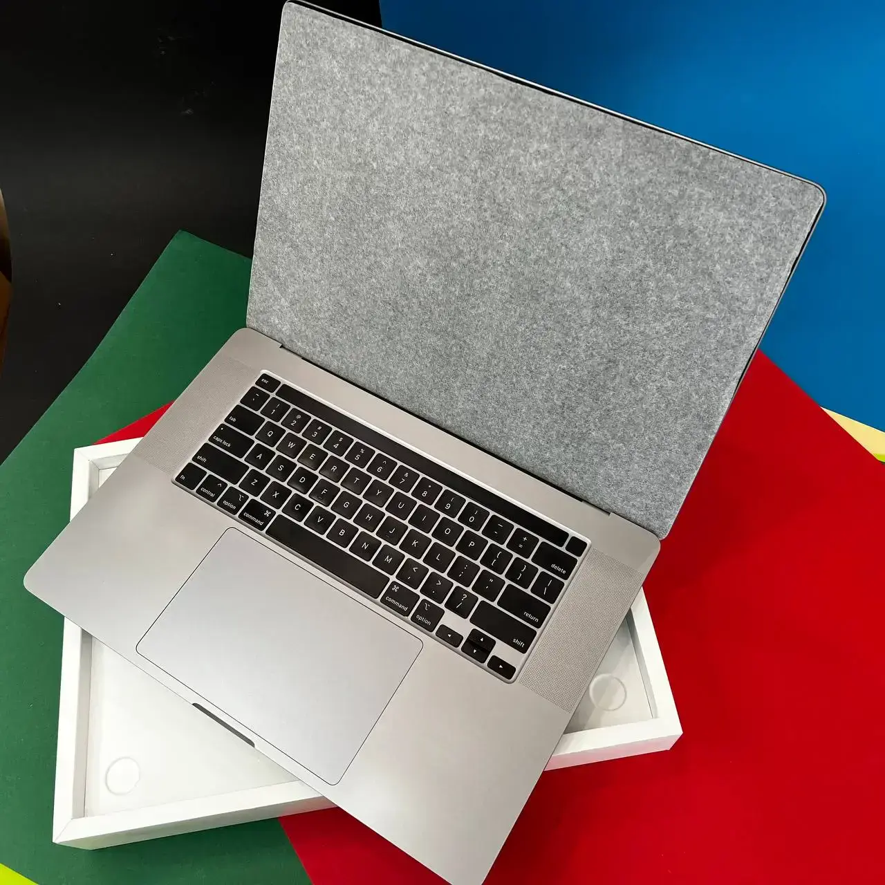 💻 USED MacBook Pro 16" Space Gray (MVVK2) 2019, (i9/16GB/512GB) (Стан - 9.5/10. Комплект - повний | гарантія - 1 міс.) - Cycle 445