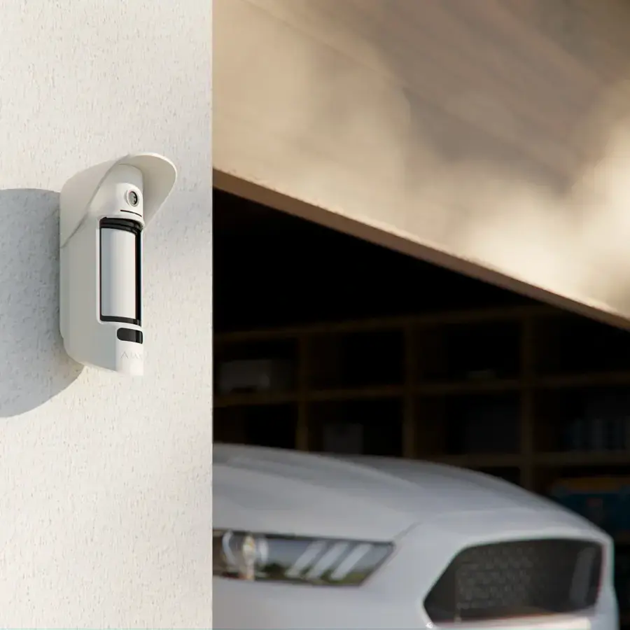 Бездротовий вуличний датчик руху MotionCam Outdoor PhOD