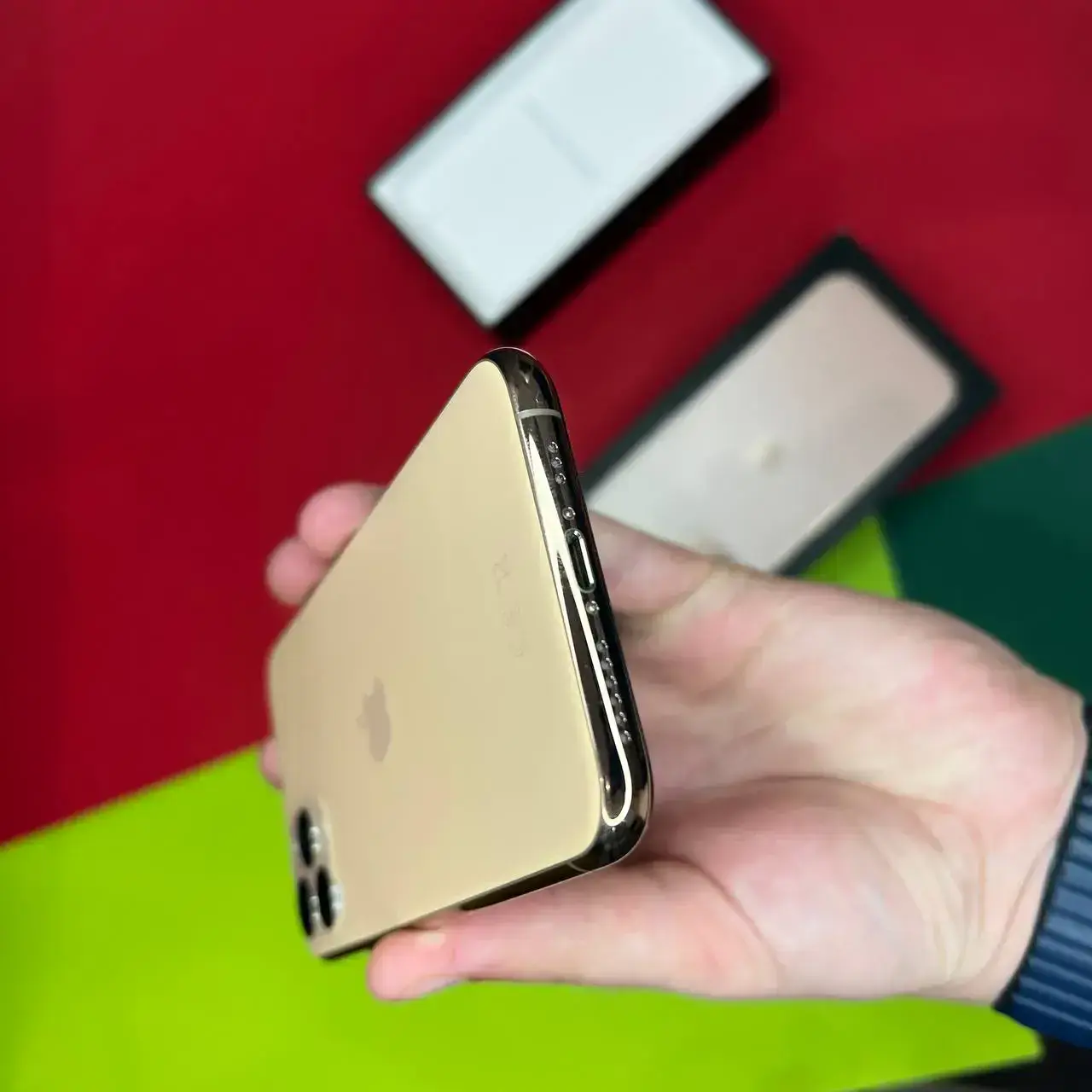 📲USED Apple iPhone 11 Pro 64GB Gold (MWC52),🔋100% (Состояние - 9/10, Комплект - iPhone, коробка, кабель | гарантия - 1 мес.)