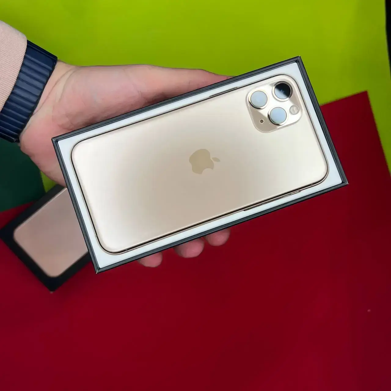📲USED Apple iPhone 11 Pro 64GB Gold (MWC52),🔋100% (Состояние - 9/10, Комплект - iPhone, коробка, кабель | гарантия - 1 мес.)