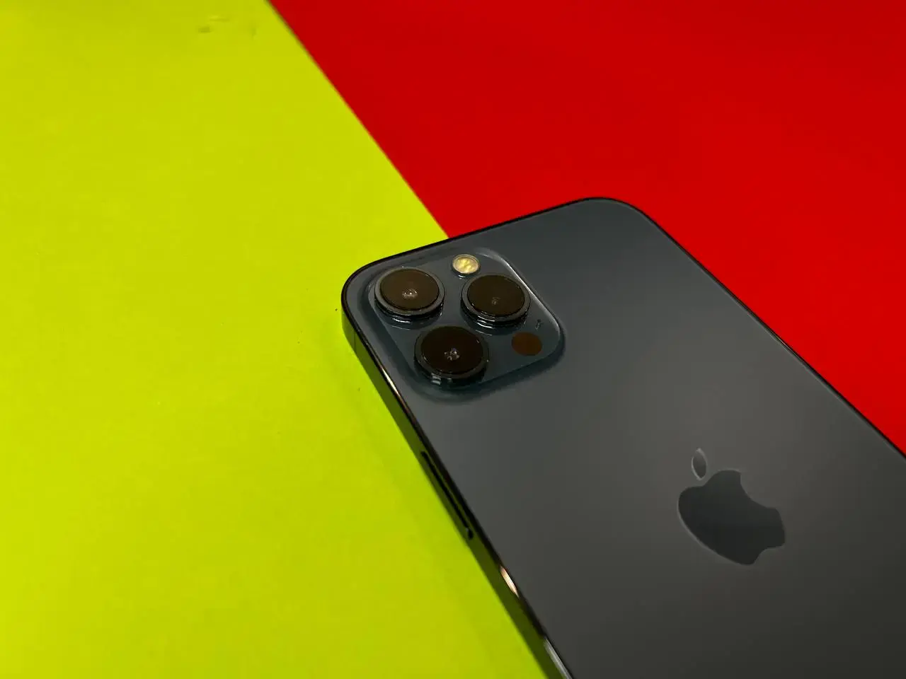 📲USED Apple iPhone 12 Pro Max 256GB Pacific Blue (MGCN3, MGDF3),🔋81% (Стан - 9/10, Комплект - iPhone, коробка | гарантія - 1 міс.)