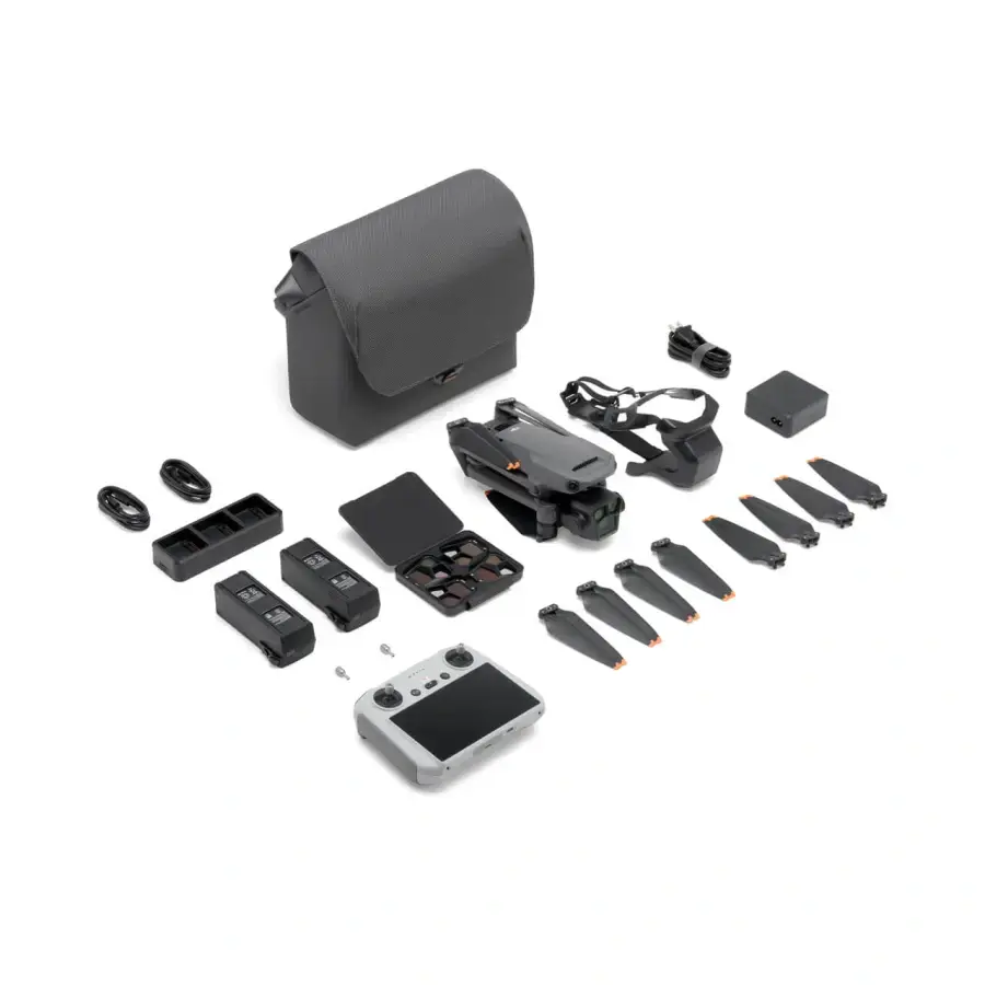 Квадрокоптер DJI Mavic 3 Pro Fly More Combo with DJI RC (CP.MA.00000660.01)