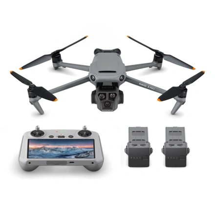 Квадрокоптер DJI Mavic 3 Pro Fly More Combo with DJI RC (CP.MA.00000660.01)