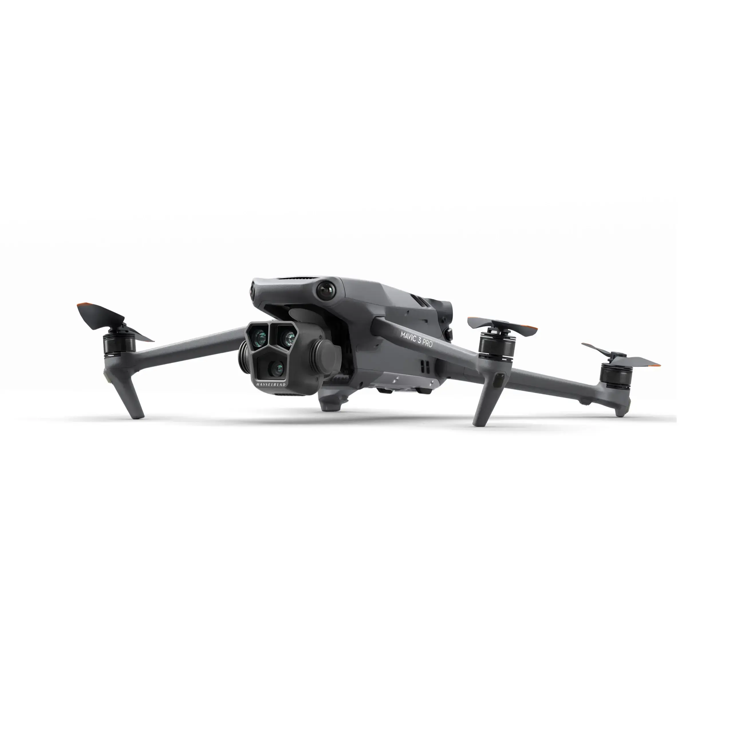 Квадрокоптер DJI Mavic 3 Pro Fly More Combo with DJI RC Pro (CP.MA.00000662.01)