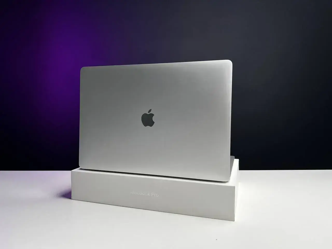 💻 MacBook Pro 15" Silver (MLW72) 2016 (Стан - 8.5/10. Комплект - повний | гарантія - 1 міс.) - Cycle 0