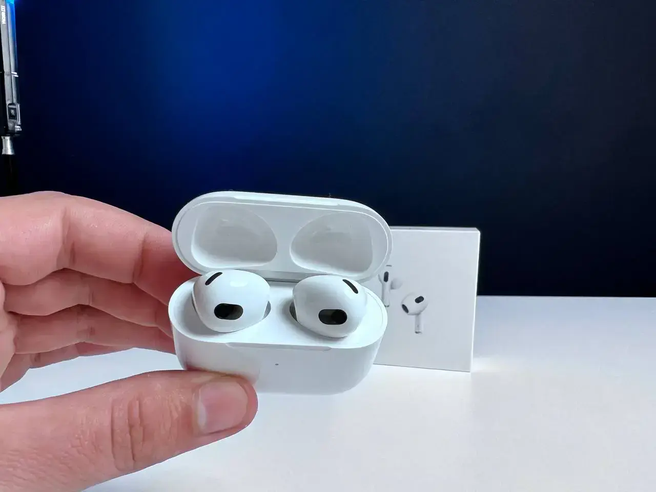 🎧OPEN BOX Apple AirPods 3 with MagSafe Charging Case (MME73)