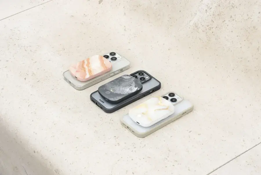 Портативний зарядний пристрій LAUT Power Charge Handy with MagSafe Power Bank 5000mAh - White (L_PCH_WM)