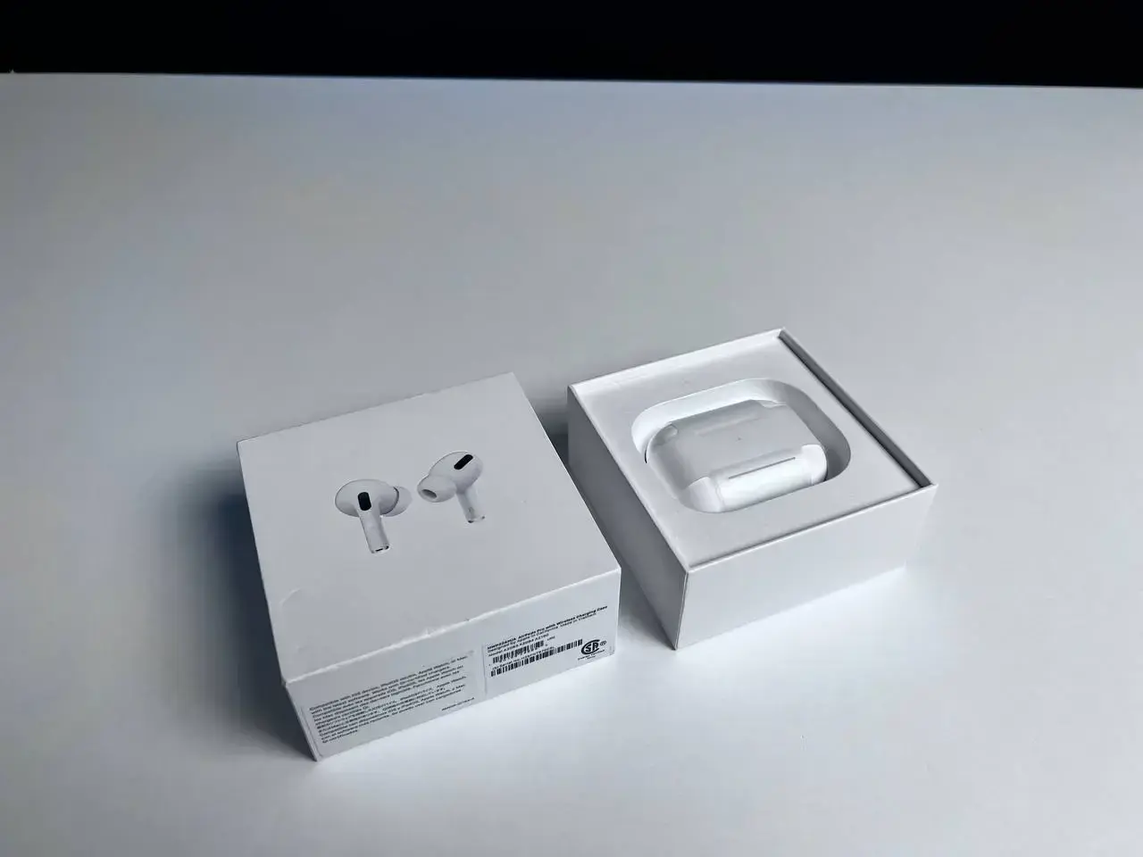 🎧USED Apple AirPods Pro (MWP22), (Стан - 9/10, гарантія - 1 міс.)