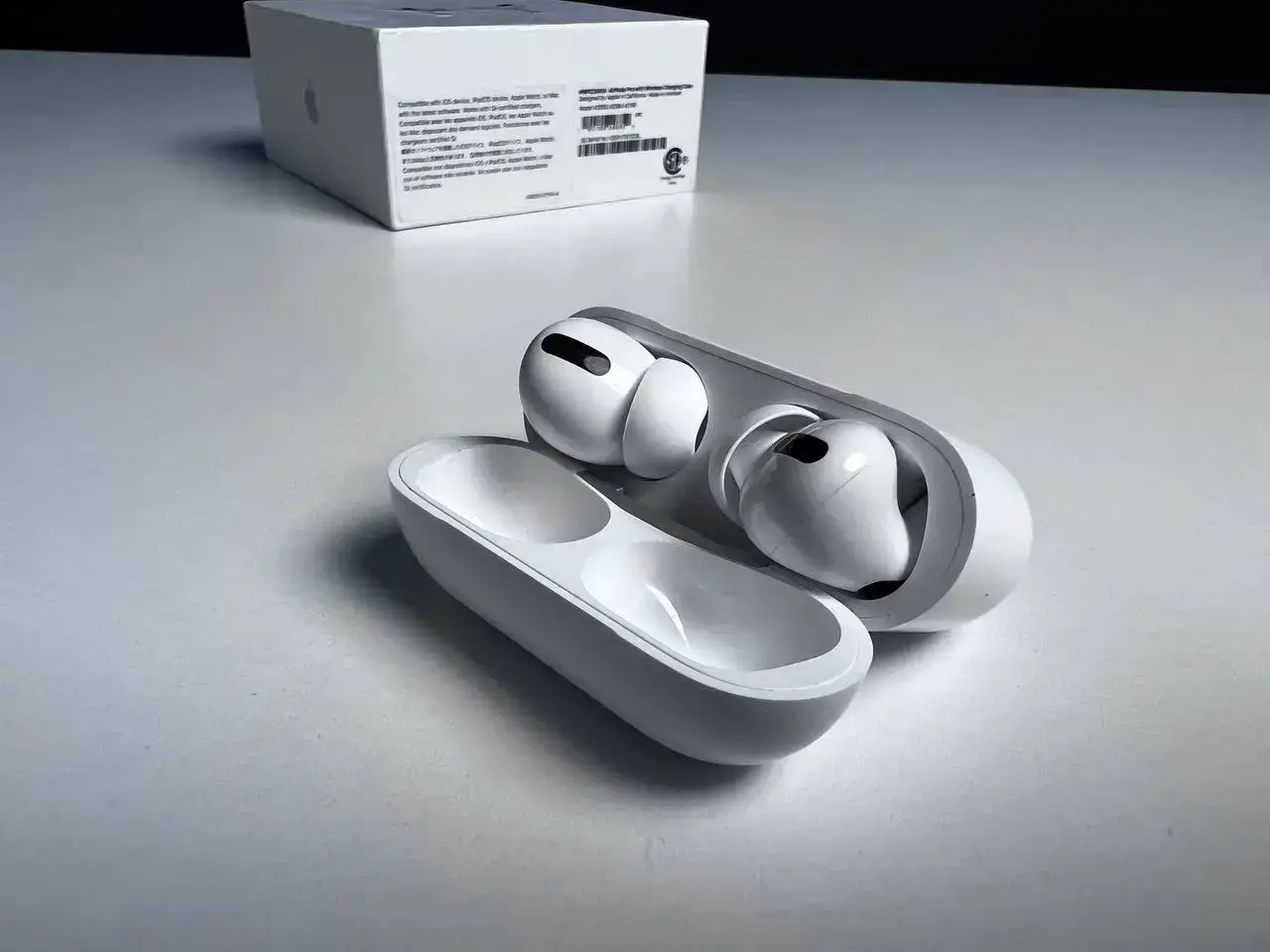 🎧USED Apple AirPods Pro (MWP22), (Стан - 9/10, гарантія - 1 міс.)
