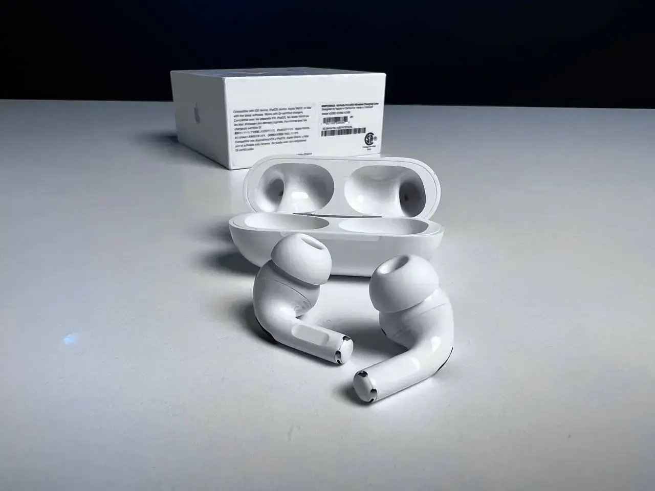 🎧USED Apple AirPods Pro (MWP22), (Стан - 9/10, гарантія - 1 міс.)