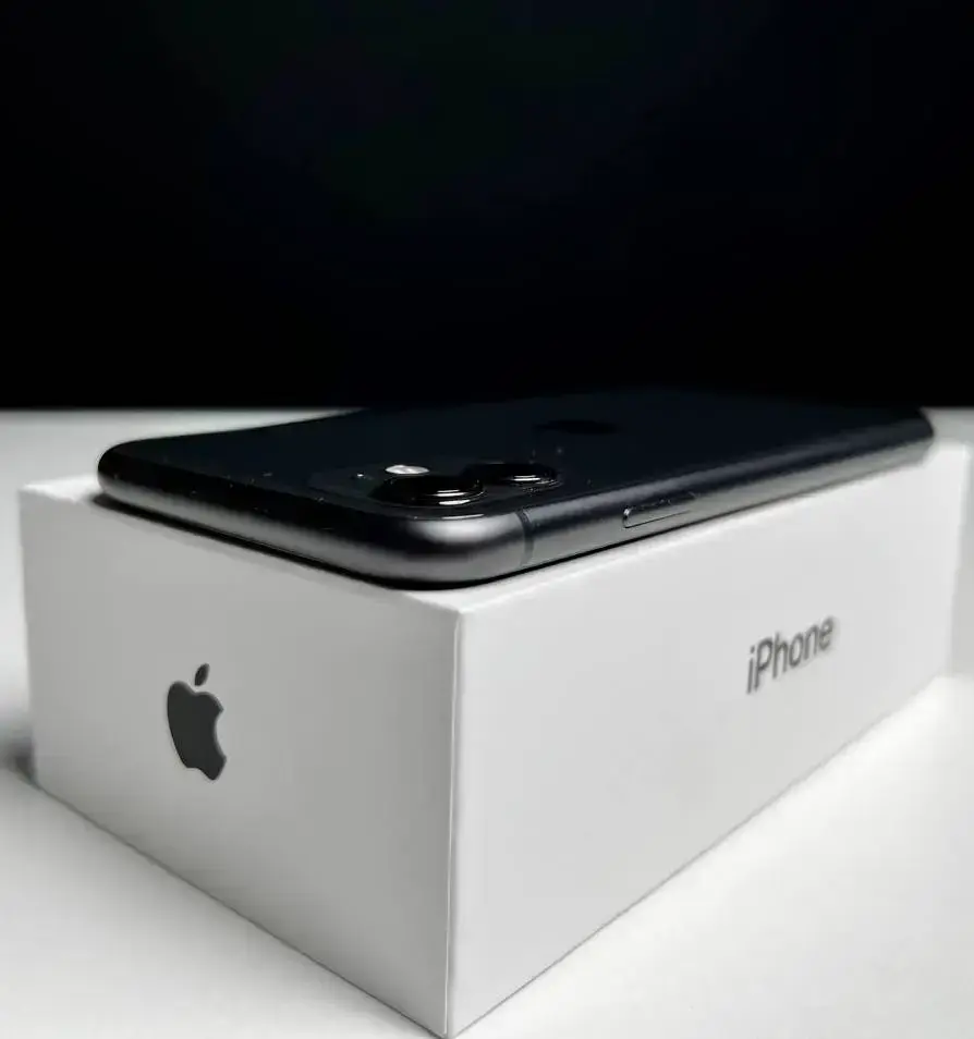 📲USED Apple iPhone 11 128GB Black (MHCX3, MHDH3),🔋100% (Стан - 9/10, Комплект - iPhone, коробка | гарантія - 1 міс.)