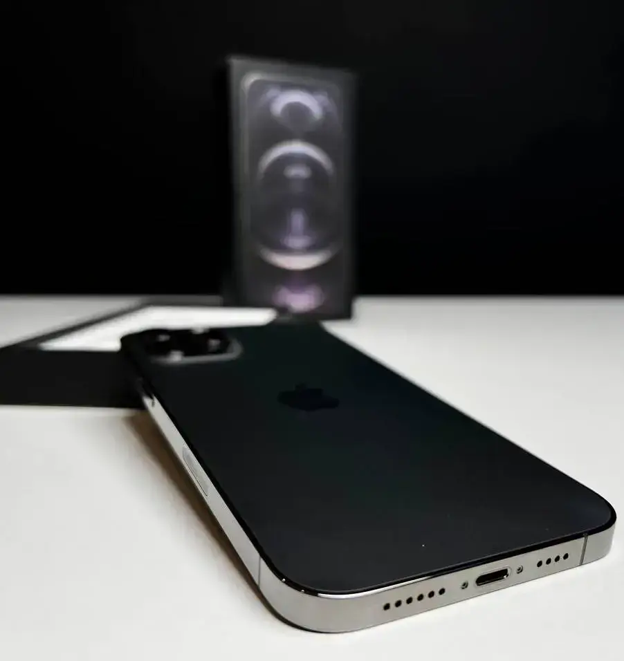 📲USED Apple iPhone 12 Pro Max 256GB Graphite (MGCK3, MGDC3) 🔋82% (Стан - 9.5/10, Комплект - iPhone, коробка | гарантія - 1 міс.)
