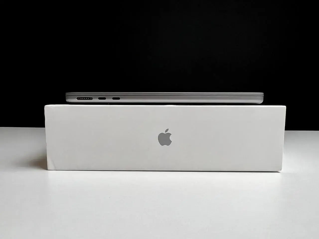 💻 USED MacBook Air 13.6" Space Gray 2022 (MLXW3), (М2/8GB/256SSD) (Стан - 10/10. Комплект - повний | гарантія - 1 міс.) - Cycle 75