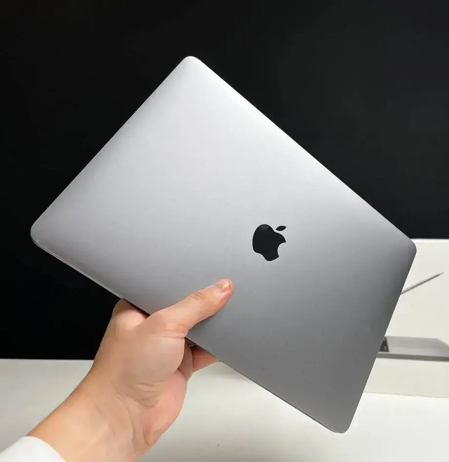 💻 USED MacBook Pro 13" Space Gray (Z0V80006K) 2018 (Состояние - 9/10. Комплект - полный | гарантия - 1 мес.) - Cycle 19