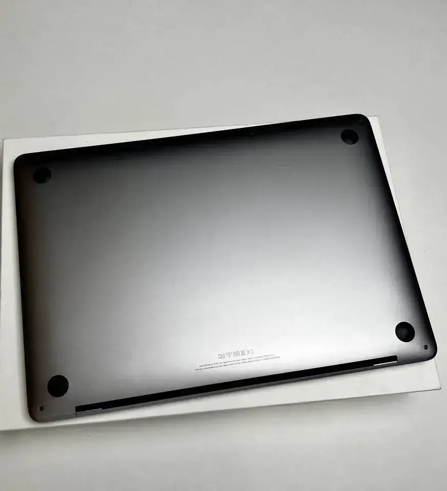 💻 USED MacBook Pro 13" Space Gray (Z0V80006K) 2018 (Состояние - 9/10. Комплект - полный | гарантия - 1 мес.) - Cycle 19