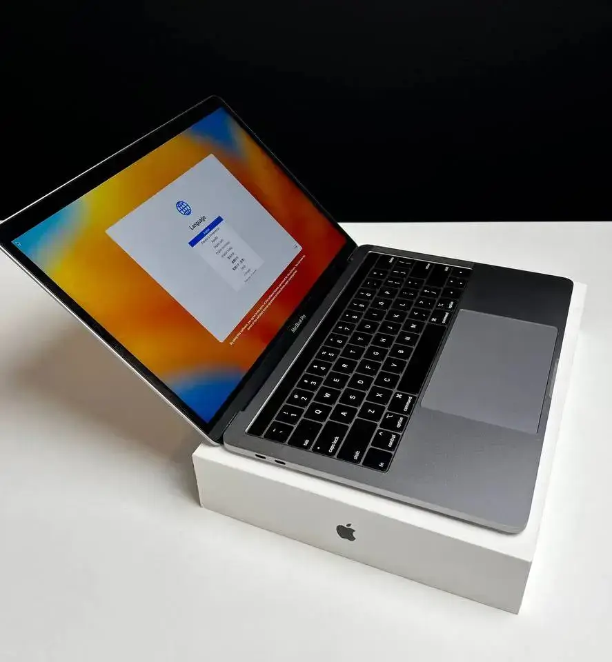 💻 USED MacBook Pro 13" Space Gray (Z0V80006K) 2018 (Состояние - 9/10. Комплект - полный | гарантия - 1 мес.) - Cycle 19