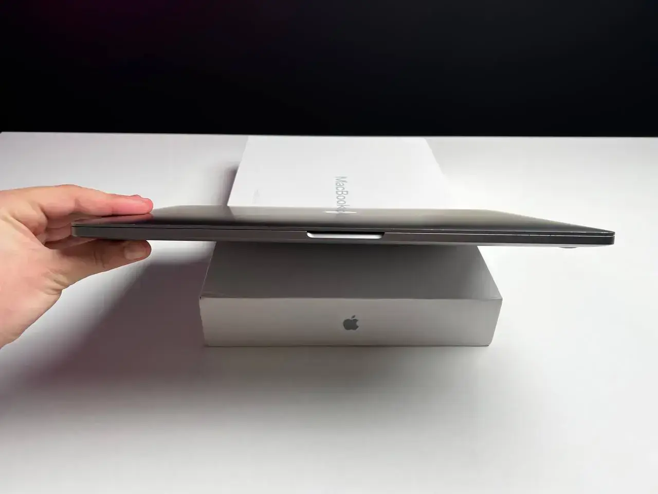 USED MacBook Pro 15" Space Gray (MV902) 2019 (i7/16GB/256SSD)🔋83%(Стан - 9/10. Комплект - повний | гарантія - 1 міс.) - Cycle 798