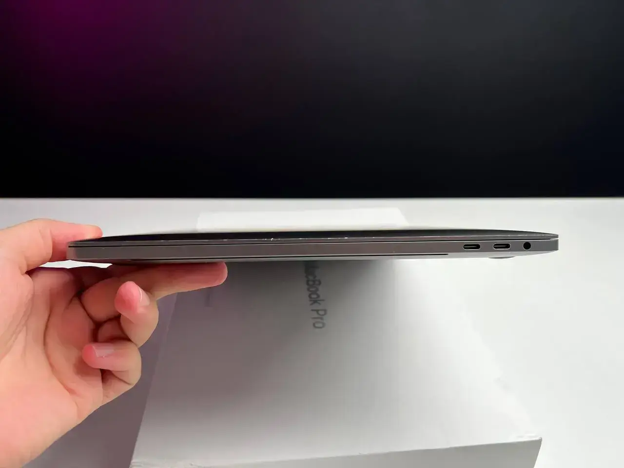 USED MacBook Pro 15" Space Gray (MV902) 2019 (i7/16GB/256SSD)🔋83%(Стан - 9/10. Комплект - повний | гарантія - 1 міс.) - Cycle 798