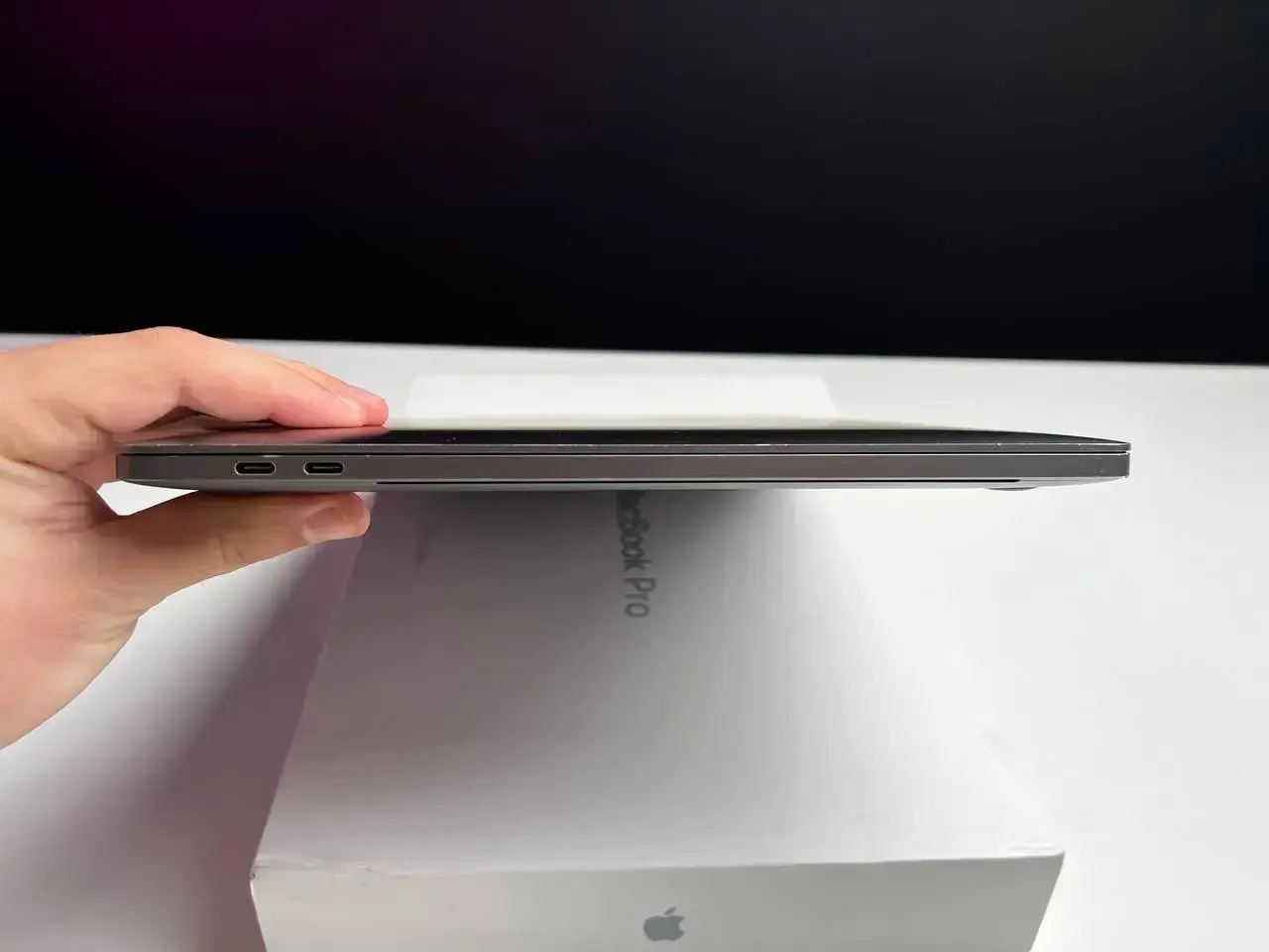 USED MacBook Pro 15" Space Gray (MV902) 2019 (i7/16GB/256SSD)🔋83%(Стан - 9/10. Комплект - повний | гарантія - 1 міс.) - Cycle 798