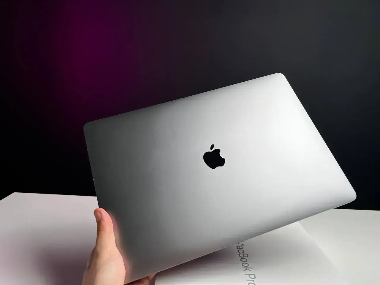 USED MacBook Pro 15" Space Gray (MV902) 2019 (i7/16GB/256SSD)🔋83%(Стан - 9/10. Комплект - повний | гарантія - 1 міс.) - Cycle 798