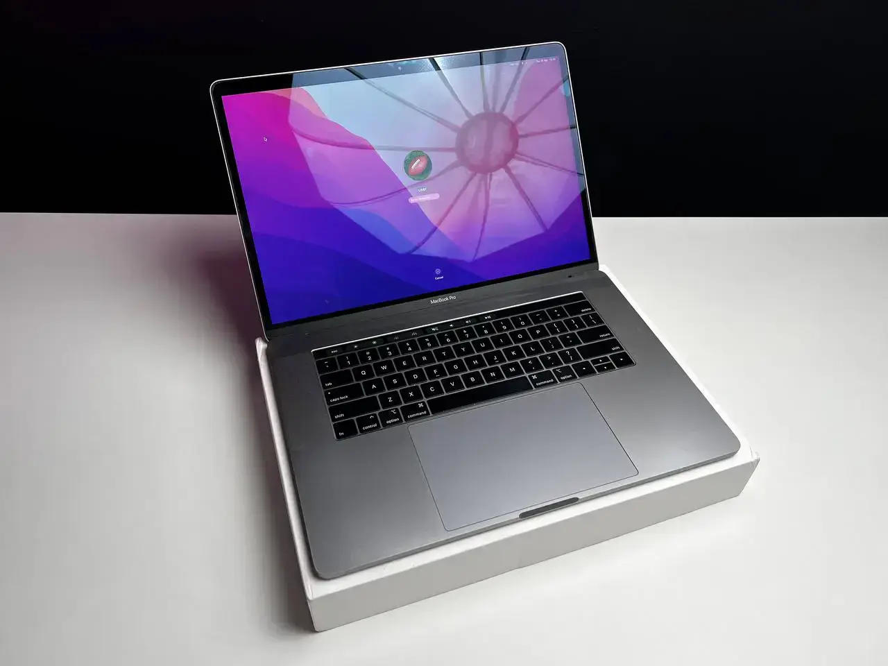 🖥 USED MacBook Pro 15" Space Gray (MV902) 2019 (Стан - 9/10. Комплект - повний | гарантія - 1 міс.) - Cycle 797