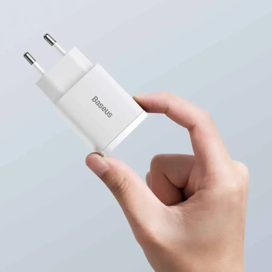 Мережевий зарядний пристрій Baseus Compact Quick Charger U+C 20W White (CCXJ-B02)