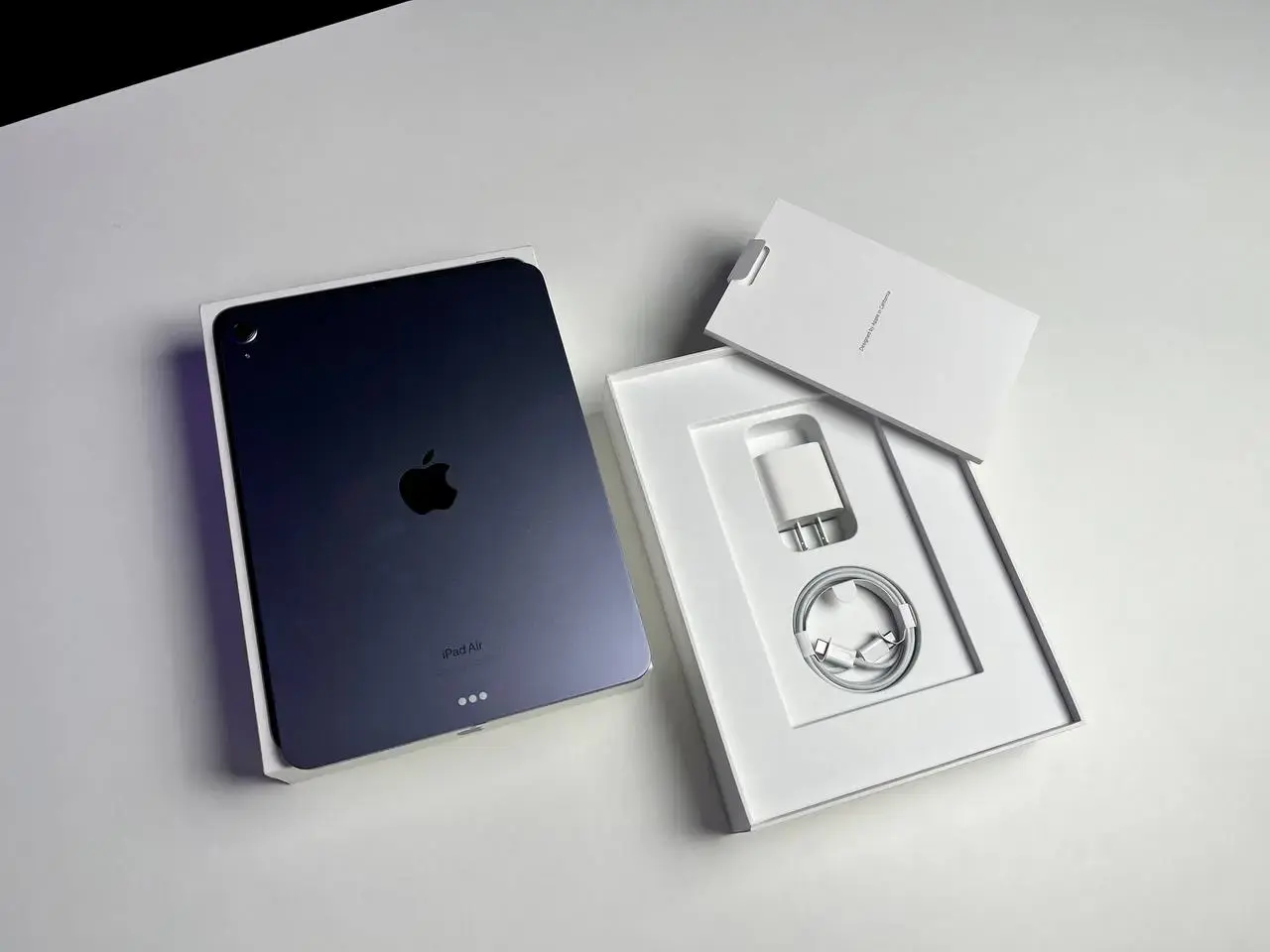 📲OPEN BOX iPad Air 5 10.9'' Wi-Fi 64GB Purple (MME23)🔋100% (Состояние - 10/10, комплект полный, гарантия - 12 мес.)