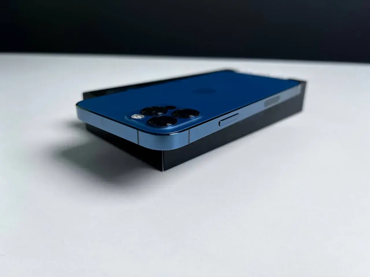 📲USED Apple iPhone 12 Pro 256GB Pacific Blue (MGLW3, MGMT3)🔋87% (Стан - 9.9/10, Комплект - повний | гарантія - 1 міс.)