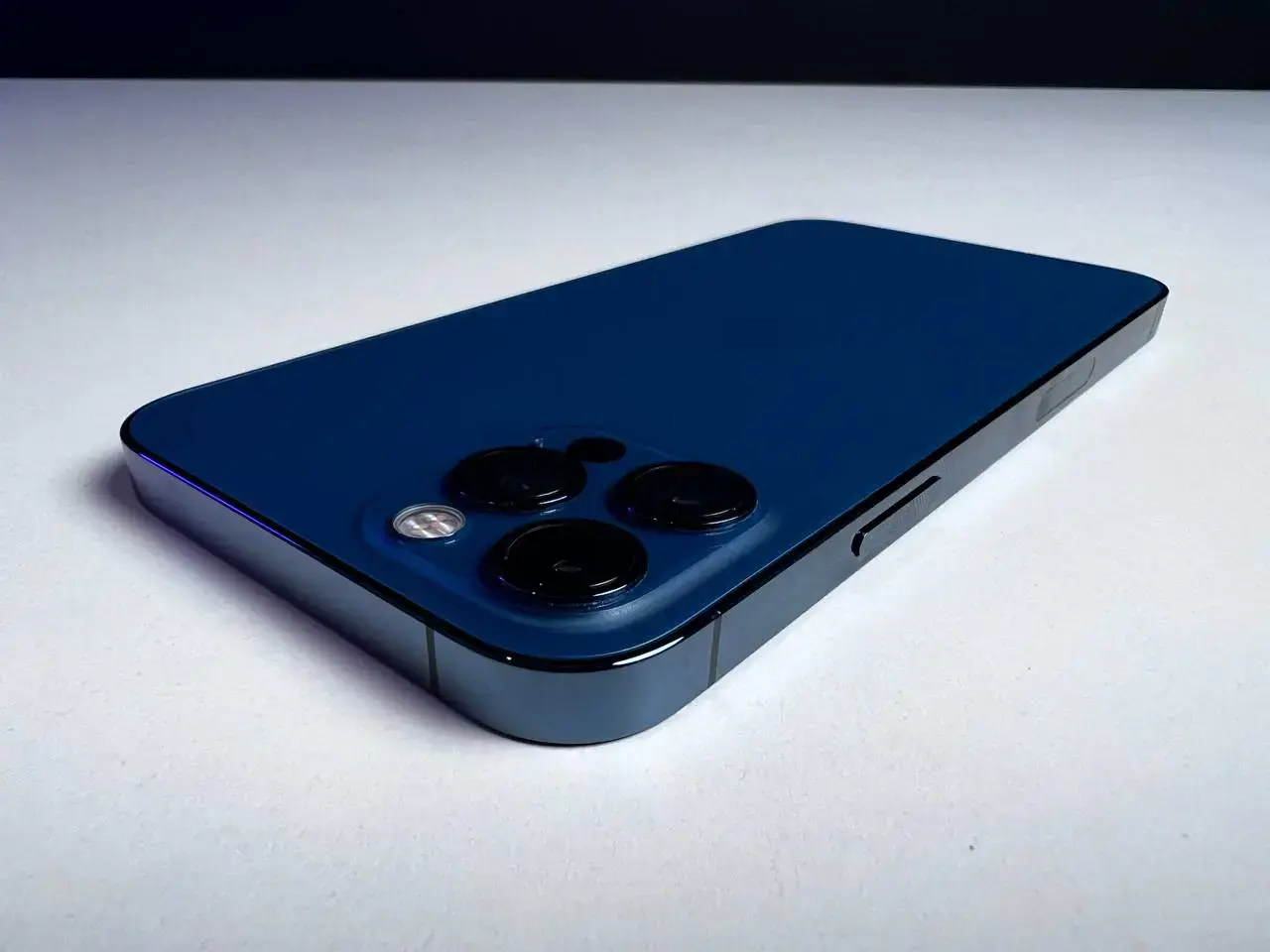 USED Apple iPhone 12 Pro 256GB Pacific Blue (MGLW3, MGMT3)🔋90% (Стан - 8/10, Комплект - повний | гарантія - 1 міс.)