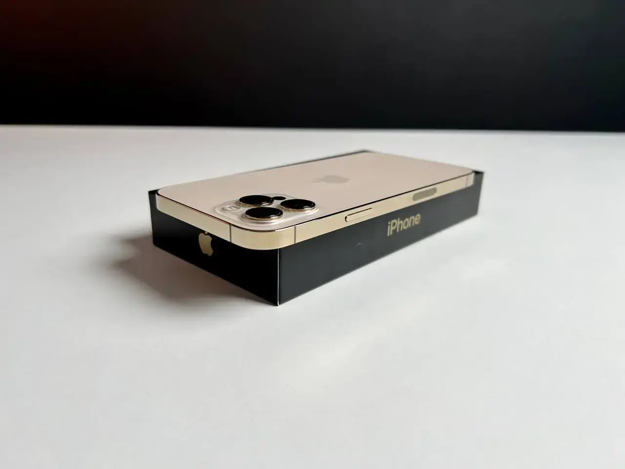 USED Apple iPhone 12 Pro Max 256GB Gold (MGCM3, MGDE3)🔋85% (Стан - 9/10, Комплект - повний | гарантія - 1 міс.)