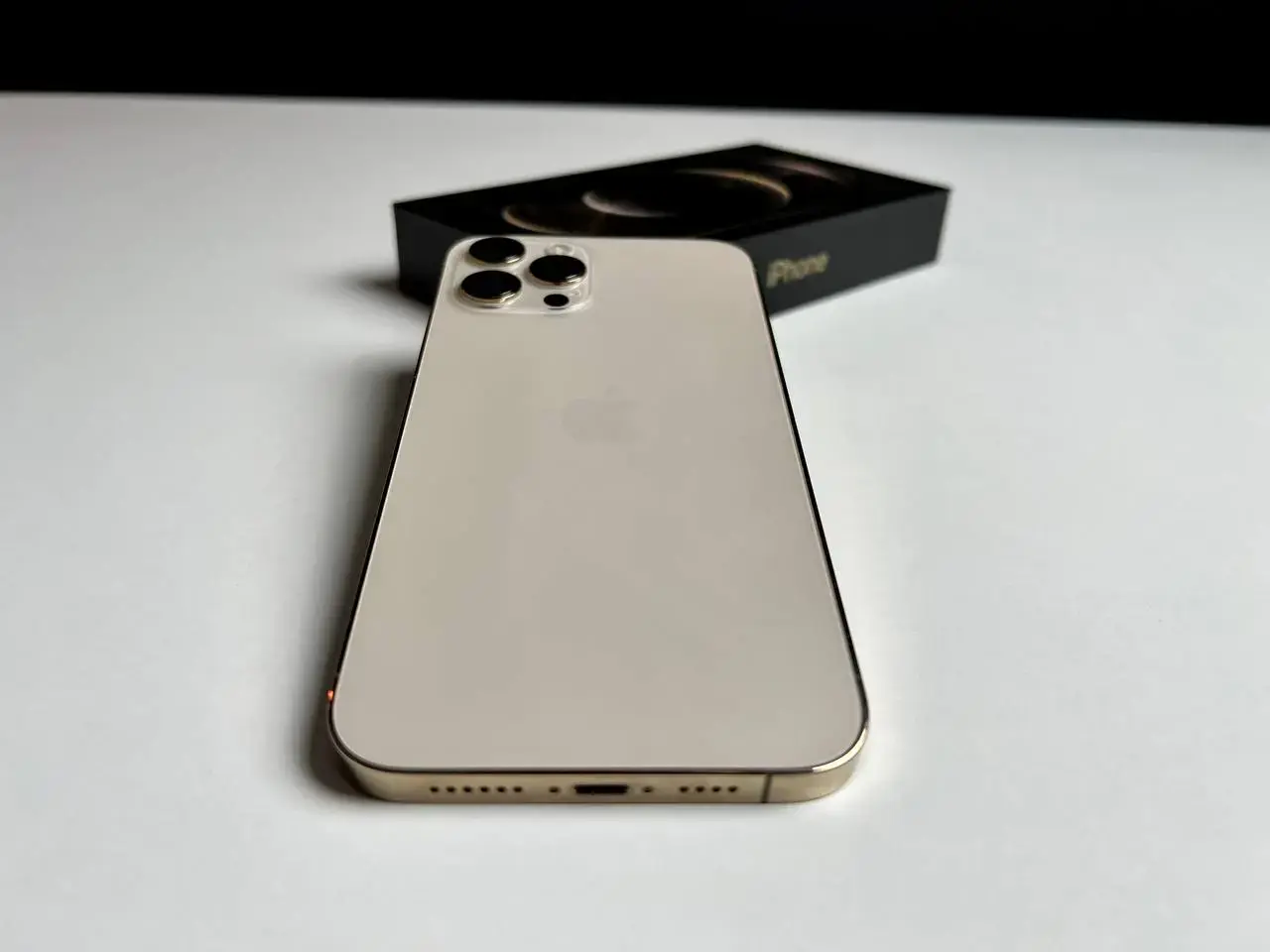 USED Apple iPhone 12 Pro Max 256GB Gold (MGCM3, MGDE3)🔋85% (Стан - 9/10, Комплект - повний | гарантія - 1 міс.)