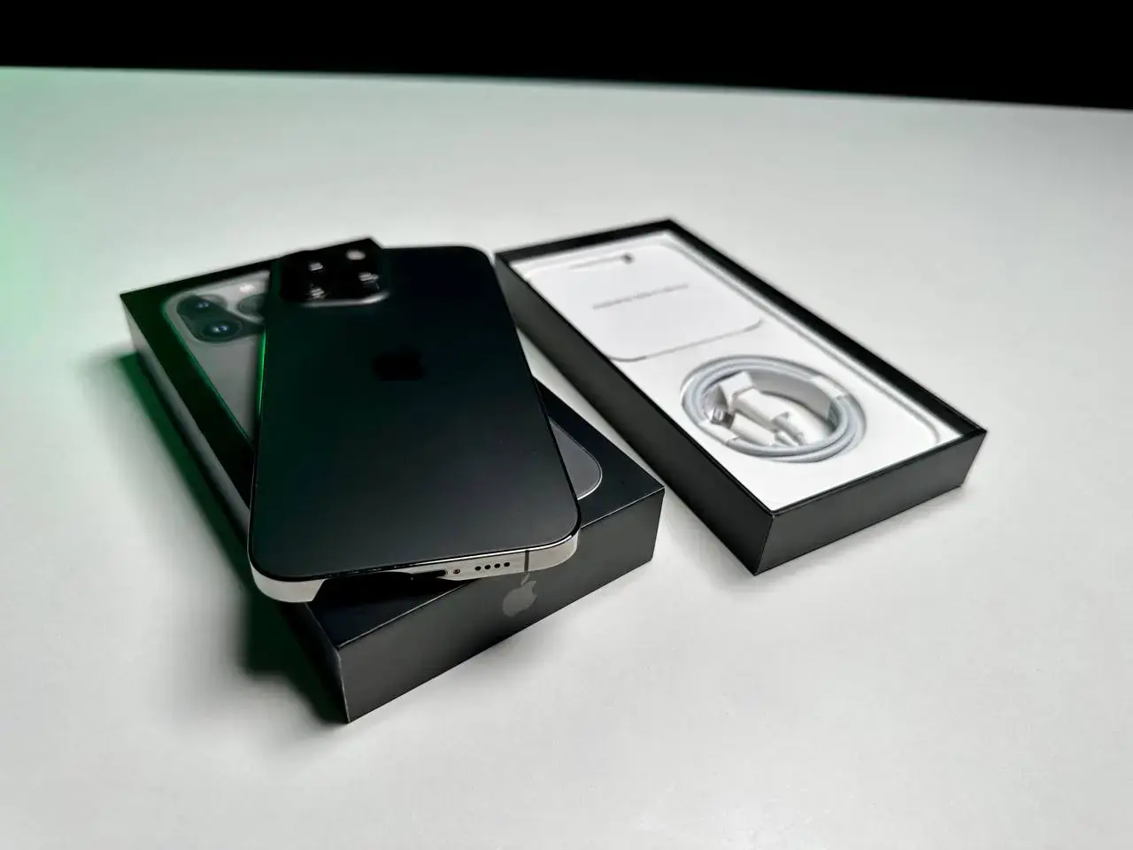 USED Apple iPhone 13 Pro Max 512GB Graphite (MLKW3, MLLF3)🔋92% (Стан - 9.3/10, Комплект - повний | гарантія - 1 міс.)