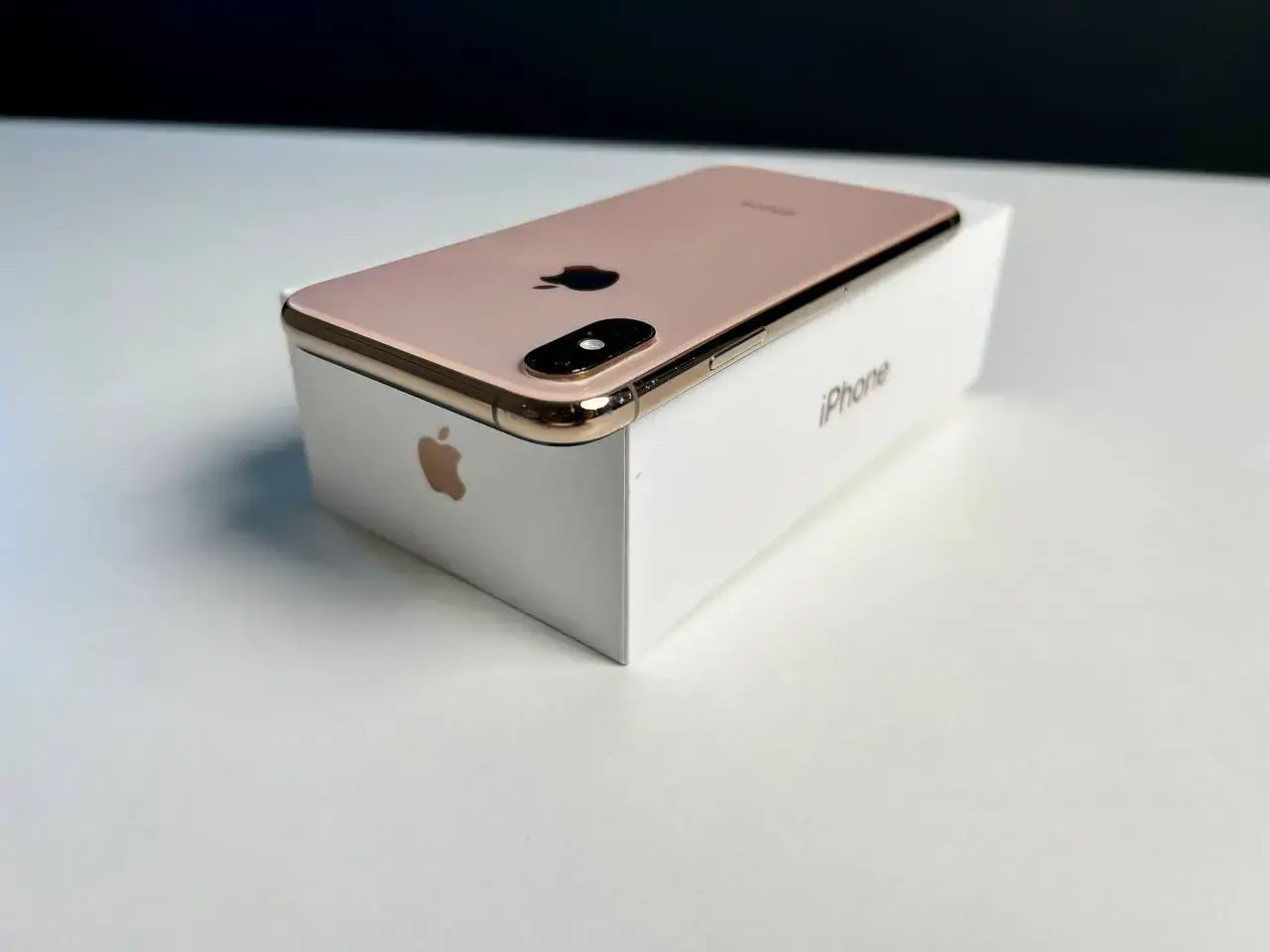 USED Apple iPhone XS 256GB Gold (MT9K2) 🔋100% (Состояние - 9/10, Комплект - полный | гарантия - 1 мес.)