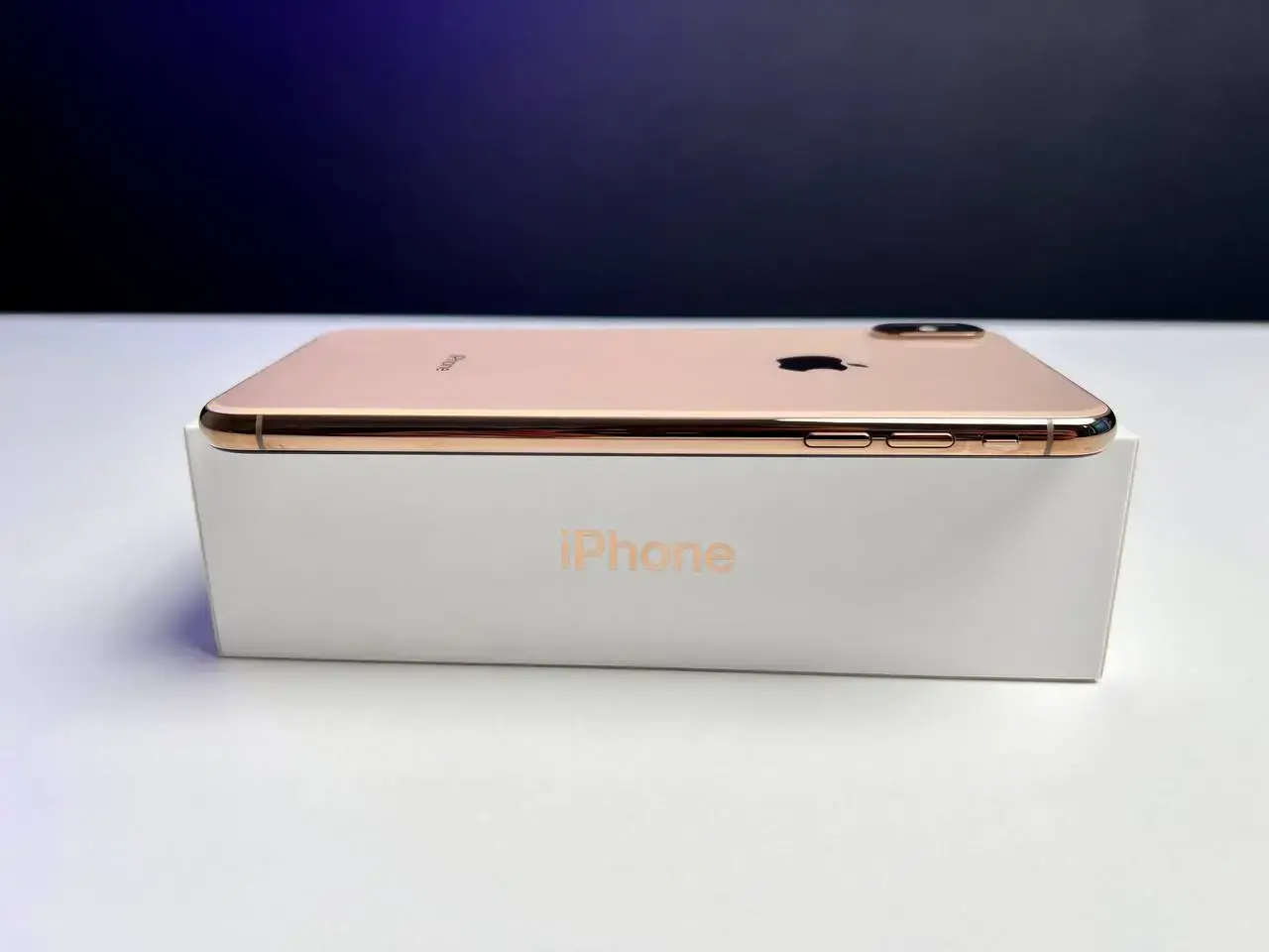 📲USED Apple iPhone 256GB Gold (MT552)🔋100% (Состояние - 9.5/10, Комплект - iPhone, коробка | гарантия - 1 мес.)