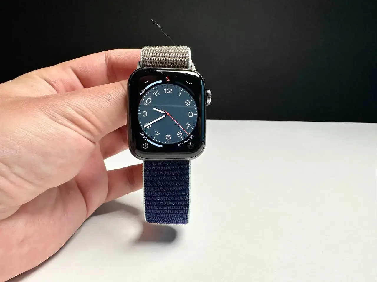 USED Apple Watch Series 5 GPS 44mm Space Gray Aluminum Case with Black Sport Band (MWVF2)