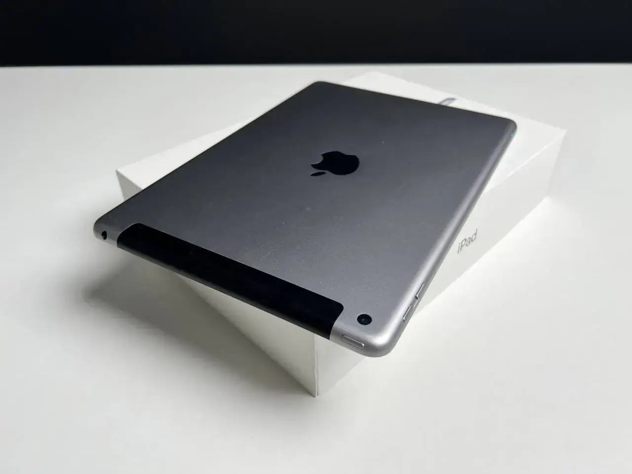 📲USED iPad 2018 Wi-Fi + Cellular 32GB Space Gray (MR6Y2, MR6R2, MR6N2)🔋83%, (Стан - 8.9/10, комплект - повний, гарантія - 1 міс.)