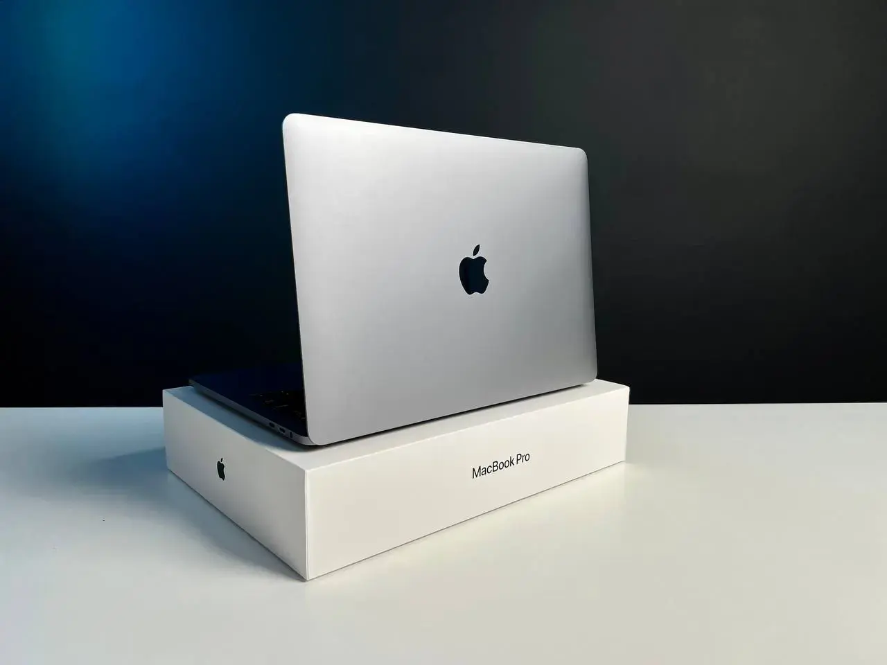 USED MacBook Pro 13" Space Gray (Z0Y60002F) 2020 (i5/32GB/512SSD)(Стан - 9/10. Комплект - повний | гарантія - 1 міс.) - Cycle 0