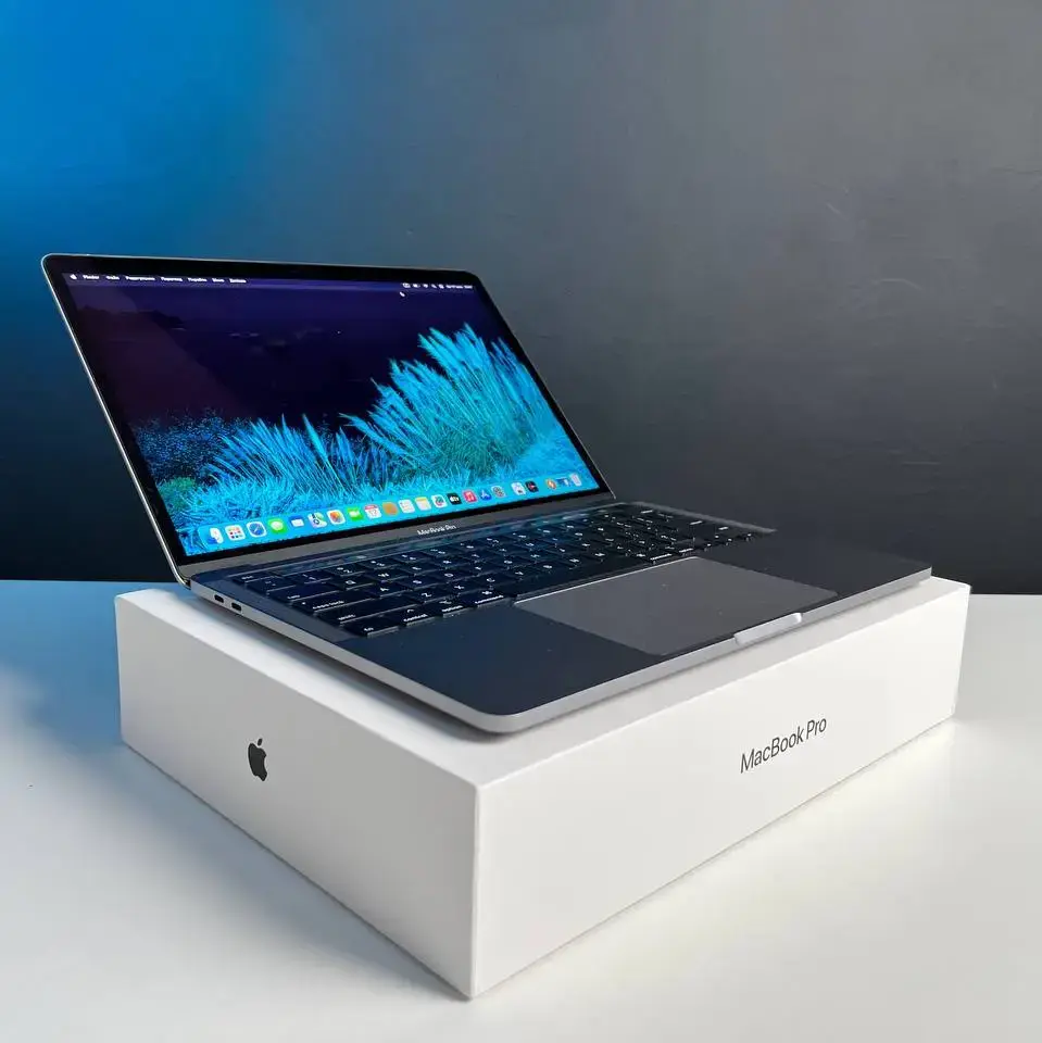 USED MacBook Pro 13" Space Gray (Z0Y60002F) 2020 (i5/32GB/512SSD)(Стан - 9/10. Комплект - повний | гарантія - 1 міс.) - Cycle 0
