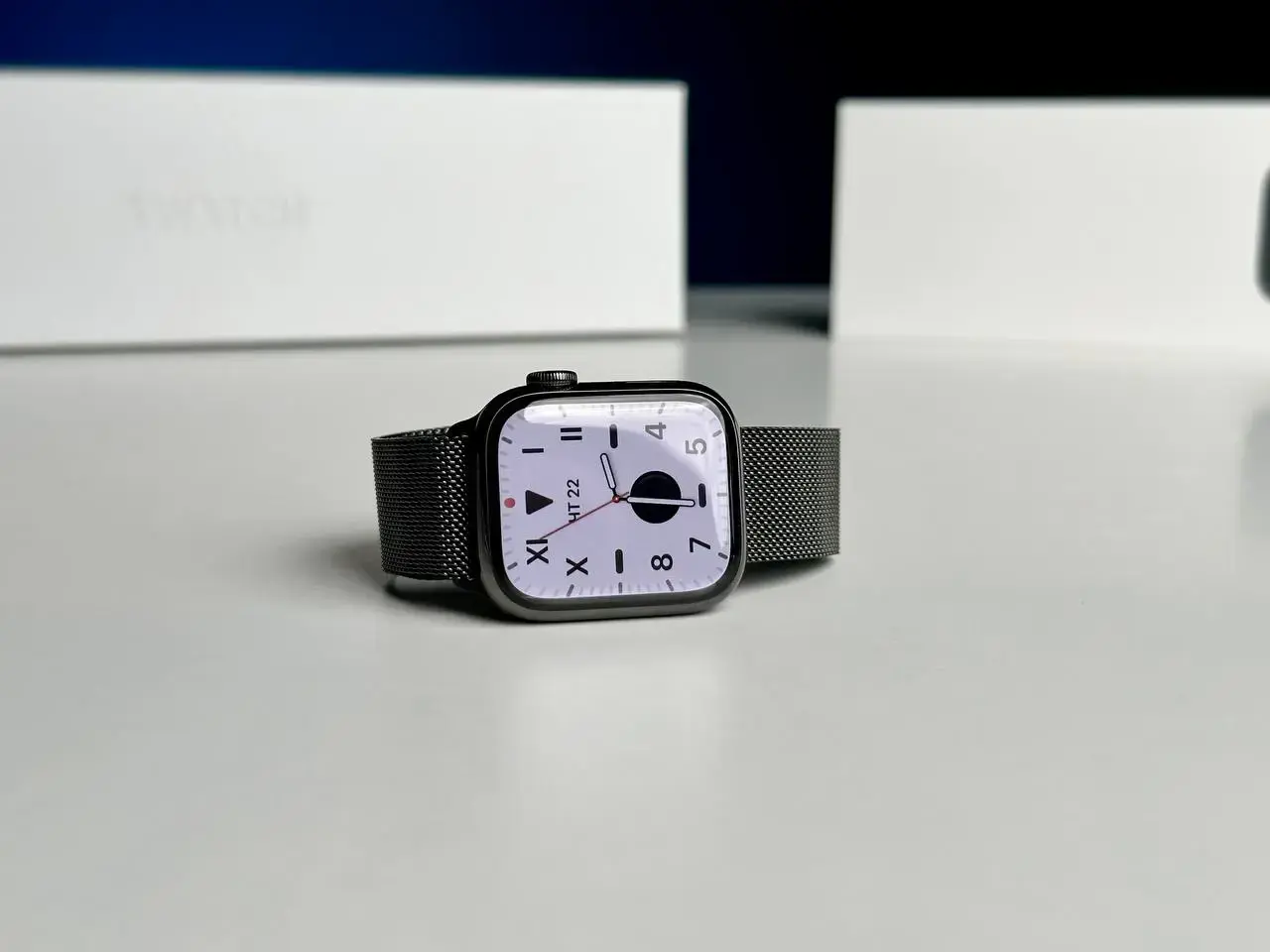 OPEN BOX Apple Watch Series 8 GPS + Cellular 41mm Graphite Stainless Steel Case with Milanese Loop Graphite (MNJL3, MNJM3)