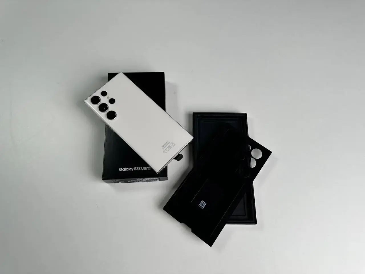 OPEN BOX Смартфон Samsung Galaxy S23 Ultra 8/256GB - Cream (SM-S918BZED)
