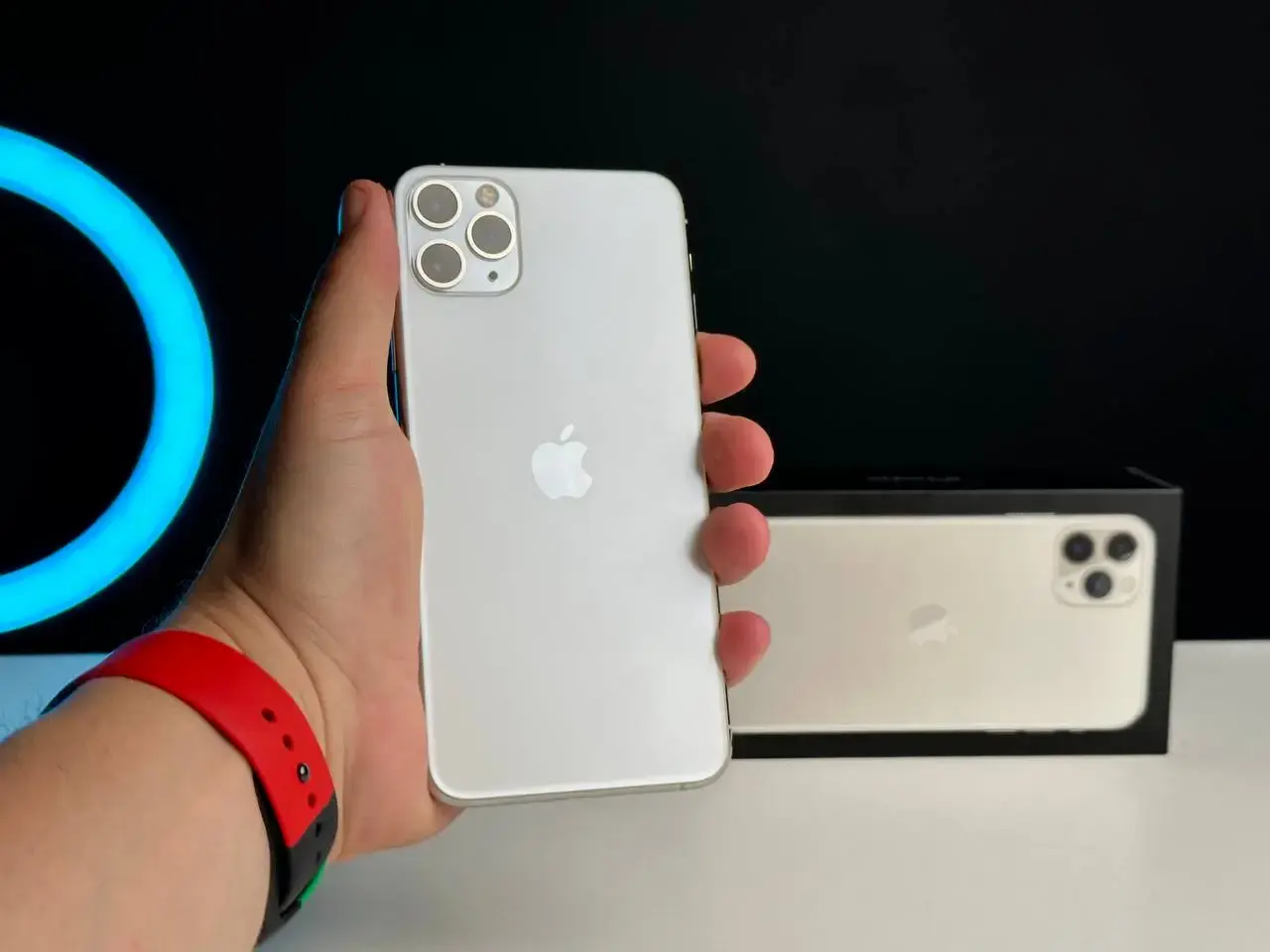 📲USED Apple iPhone 11 Pro Max 64GB Silver (MWH02),🔋100% (Состояние - 9/10, Комплект - iPhone, коробка | гарантия - 1 мес.)