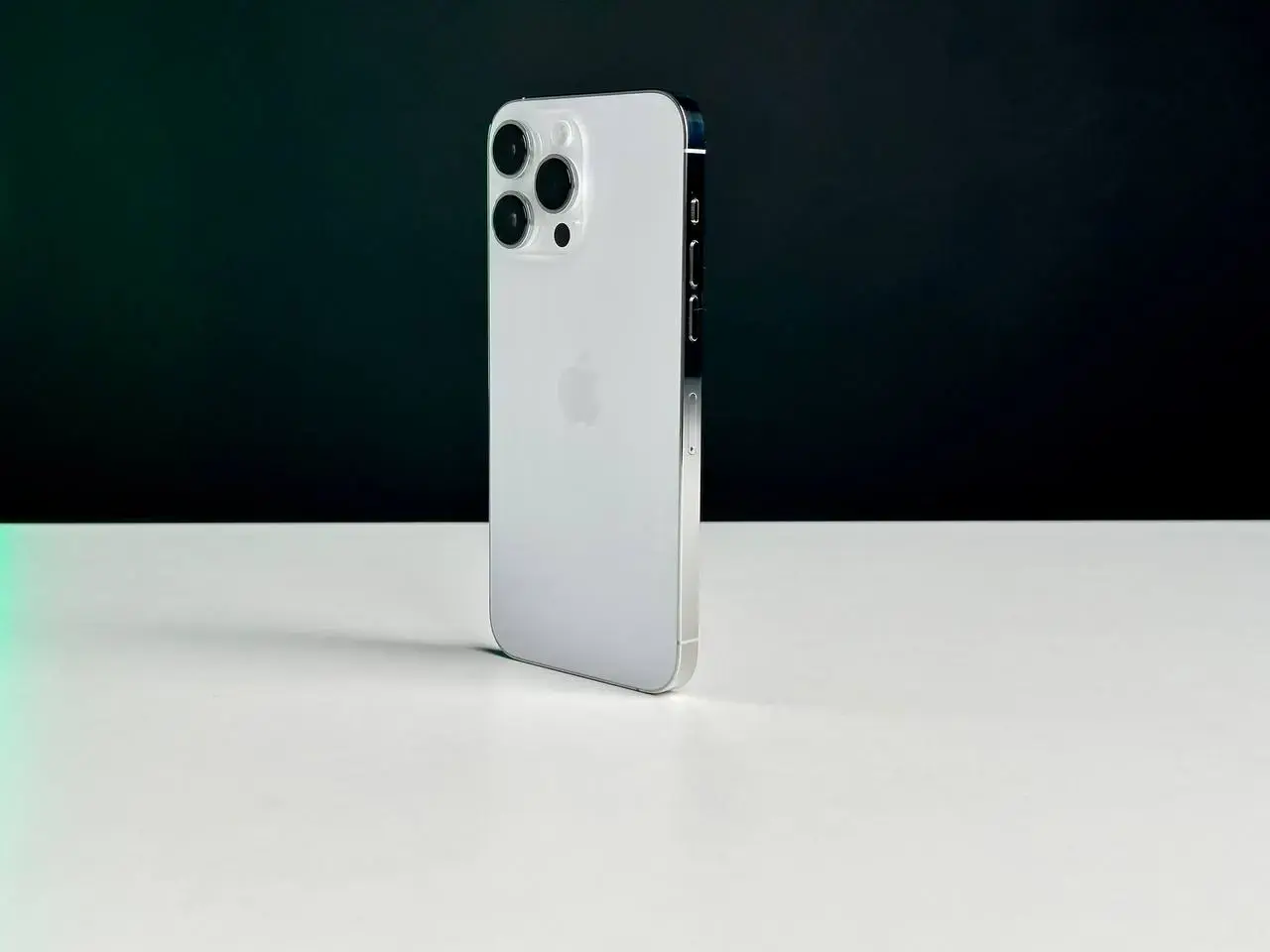 USED Apple iPhone 14 Pro Max 256GB Silver (MQ9V3)🔋98% (Стан - 10/10, Комплект - повний | гарантія - 6 міс.)