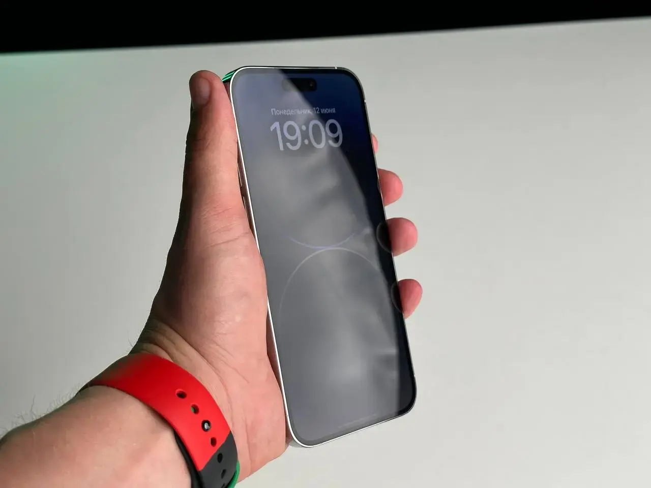USED Apple iPhone 14 Pro Max 256GB Silver (MQ9V3)🔋98% (Стан - 10/10, Комплект - повний | гарантія - 6 міс.)