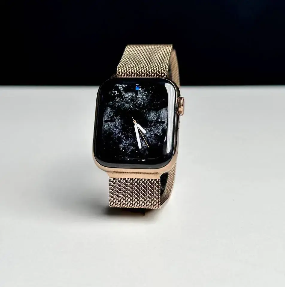 USED Apple Watch Series 5 GPS + Cellular 40mm Gold Stainless Steel Case with Stone Sport Band (MWWU2, MWX62)