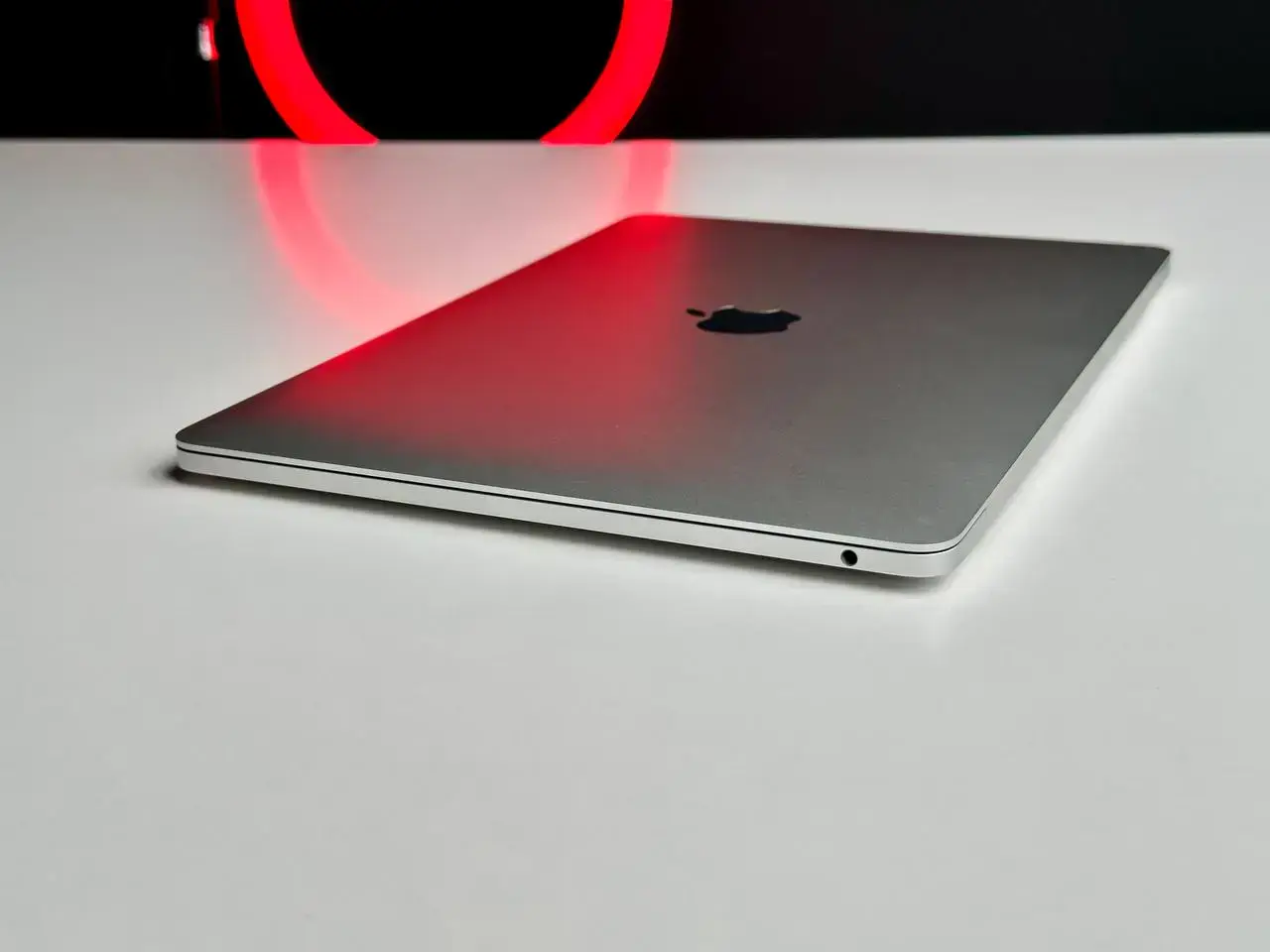 USED MacBook Pro 13" Silver (MPXR2) 2017 (i5/8GB/128SSD)(Стан - 9/10. Комплект - повний | гарантія - 1 міс.) - Cycle 0