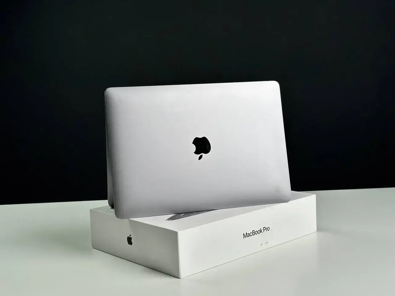 USED MacBook Pro 13" Space Gray 2016 (i5/16/256GB)(Стан - 7/10 Комплект - повний | Гарантія - 1 міс | Стан акумулятора - (84%) 354 циклів)